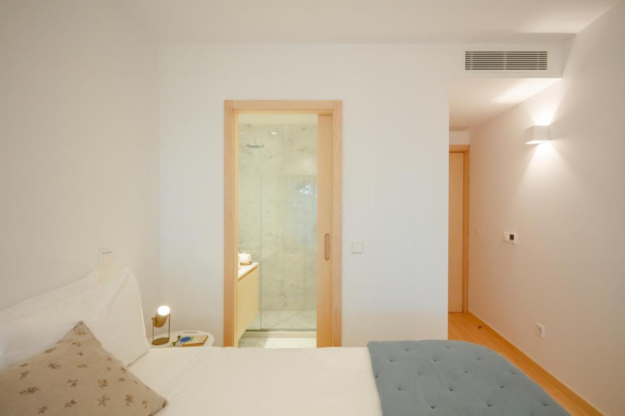 70'S Wood House Hotel Maía Buitenkant foto